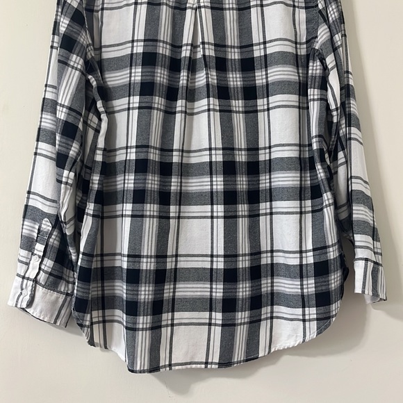American Eagle Ahh-amazingly Soft Black White Buffalo Check Print Button Down XL - Picture 10 of 11